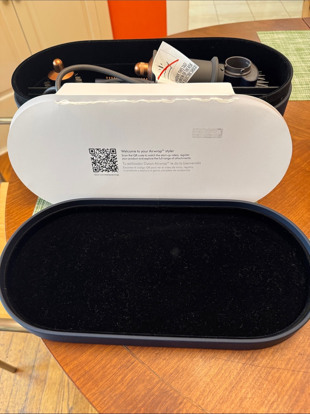 Dyson Airwrap I.d. , Multi Styler & dryer in Black Oval Case. Blue/Copper. NIB - Picture 3 of 13